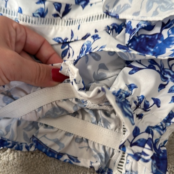 NWOT Cute Ruffle‎ Floral LoveShackFancy esq set size medium - Picture 10 of 13